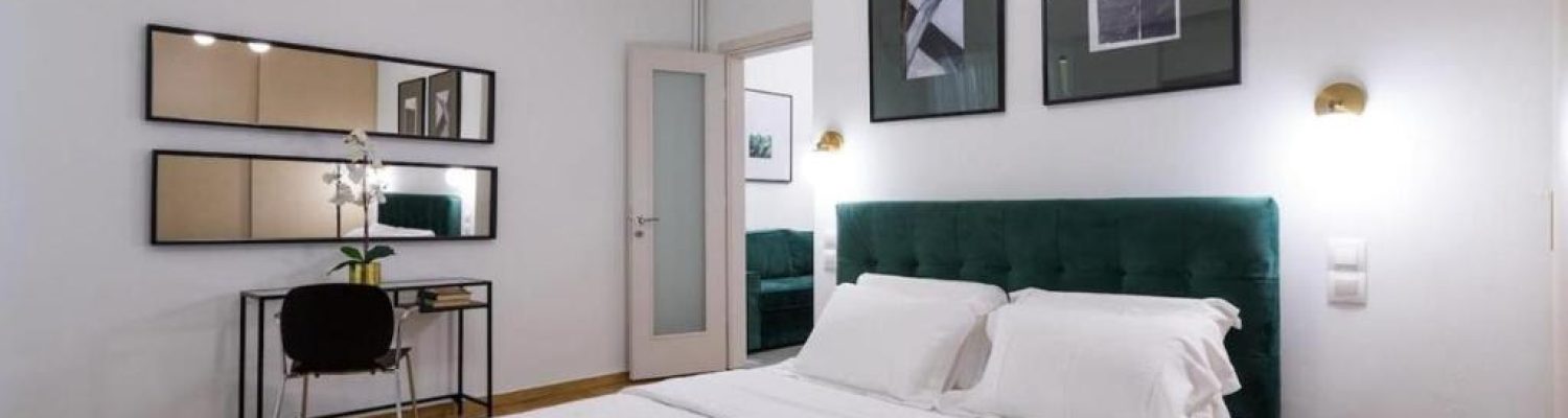 downtown exarchia bedroom