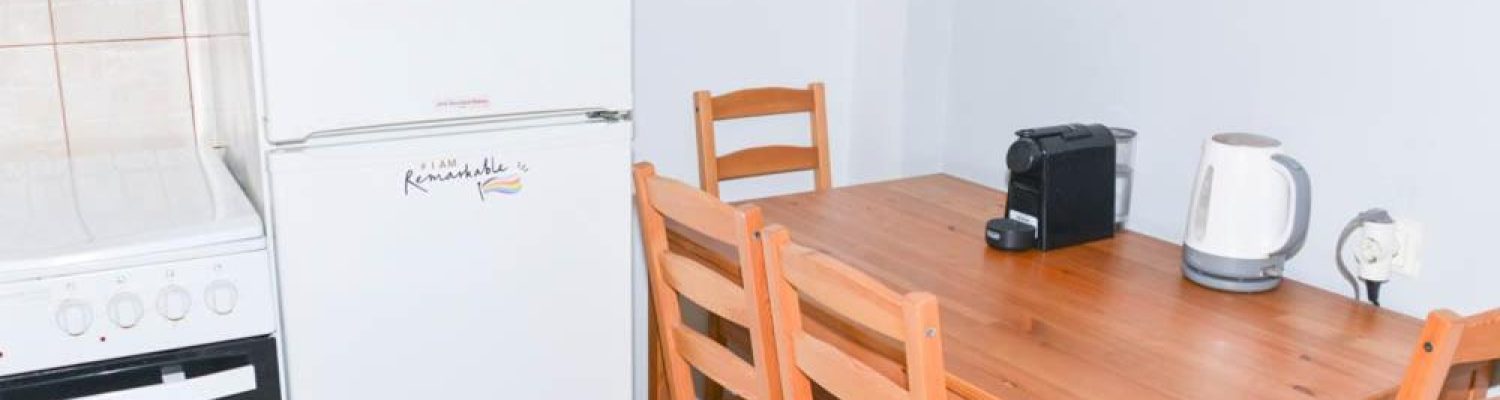 koukaki studio kitchen fridge